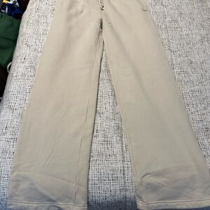 Aritzia TNA wide leg boyfriend sweat fleece